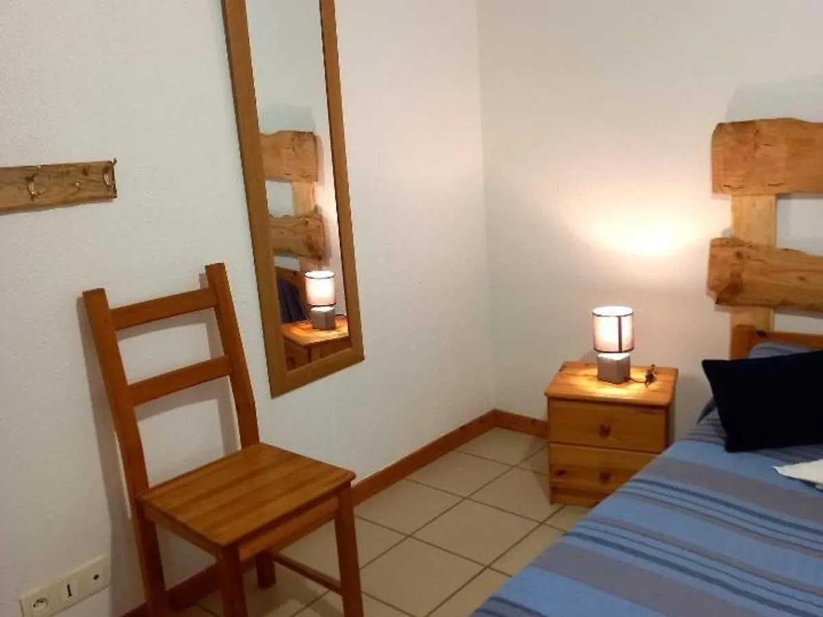 Gite Rural 2 Chambres Avec Jardin, Terrasse, Wifi, Animaux Acceptes - Fr-1-496-130 Saint-Heand 0*,